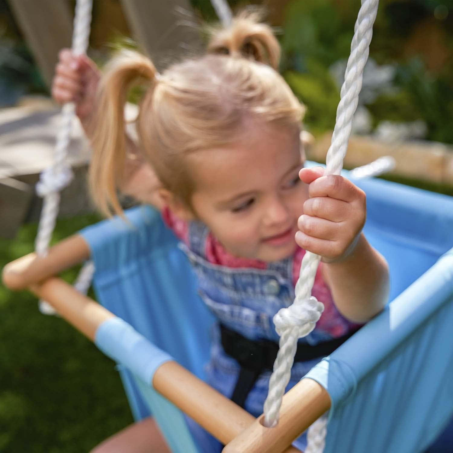 Altalena in legno First Play - immagine 5